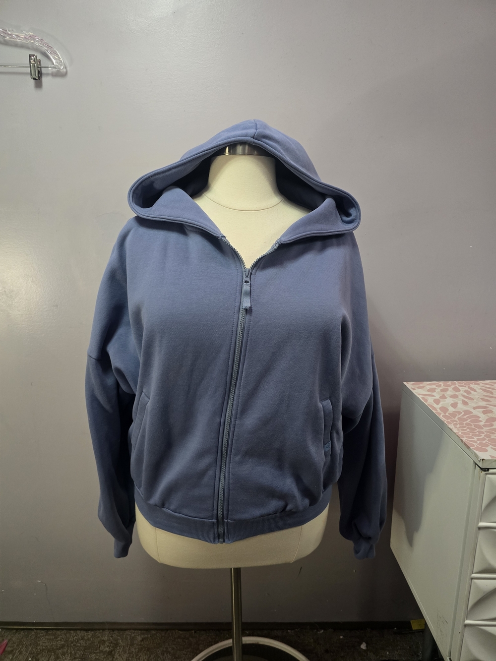 Blogilates Cozy Zip-Up Hooded Sweatshirt in Dusty Blue Size Xl